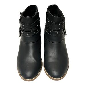 Rocket Dog Black Faux Leather Studded Buckle Zip 2.5”Heel Ankle Moto Boots 9